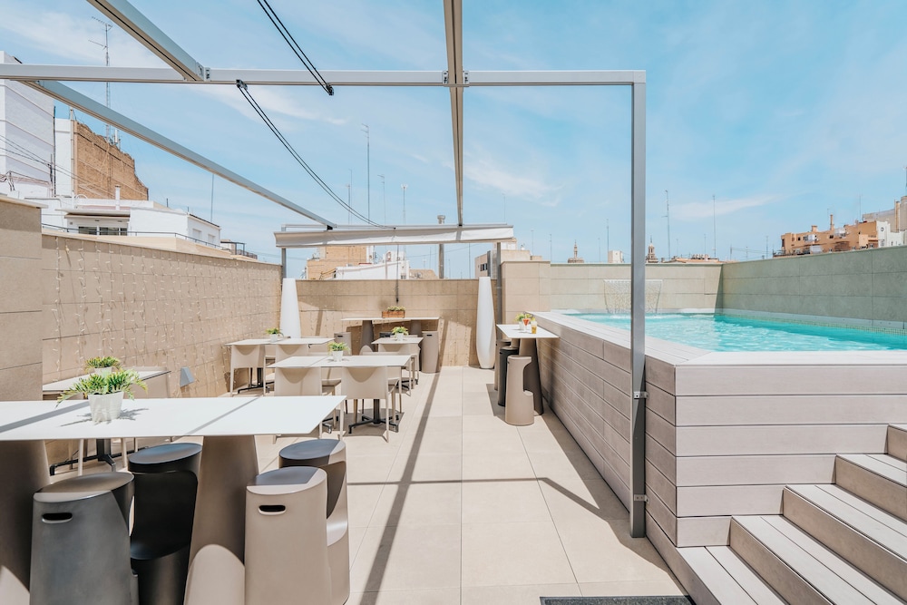 Vincci Mercat Hotel 48/53