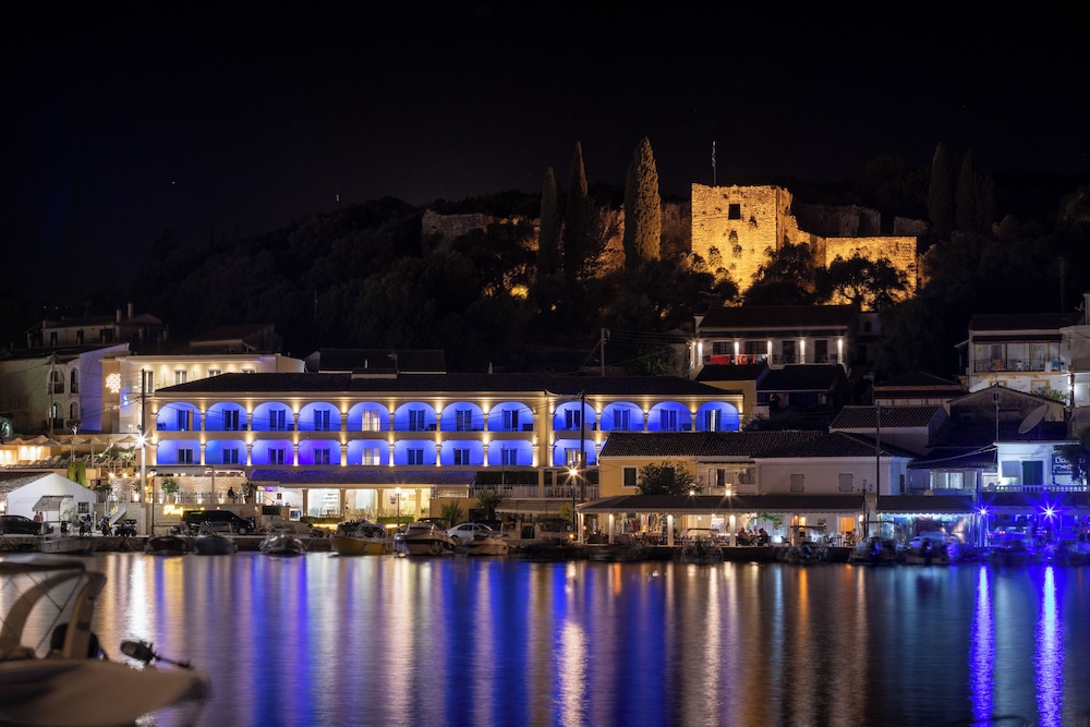 Melina Bay Boutique Hotel 4/60