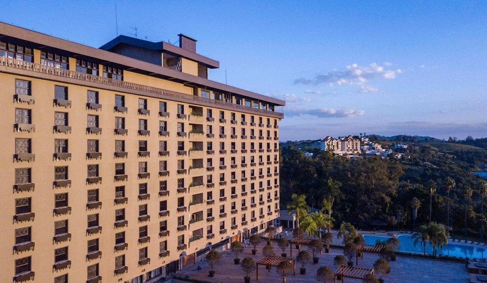 Vacance Hotel 2/50