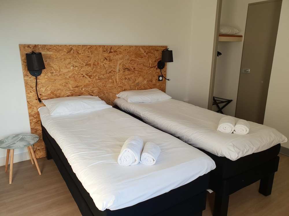 Hotel les Genets 13/50