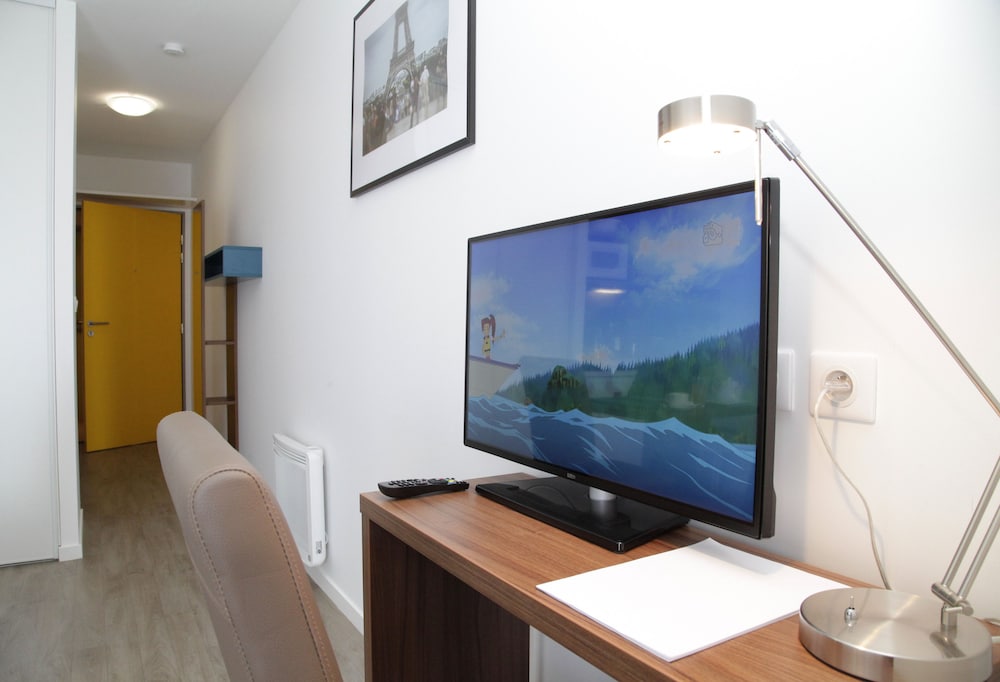 Appart'hotel Odalys City Campus - Paris Rueil Malmaison 45/50