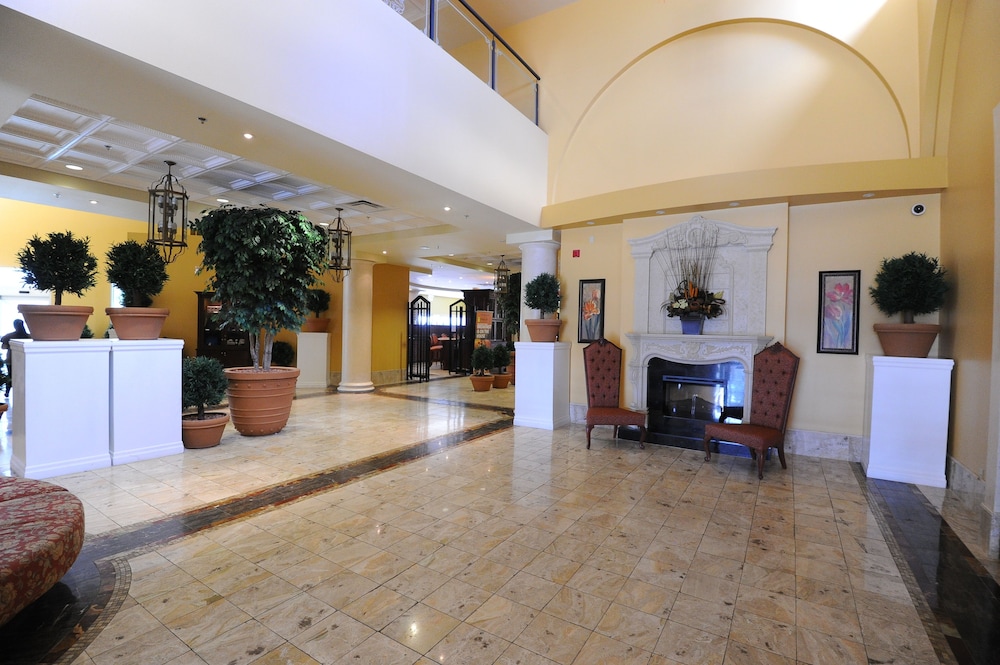 Monte Carlo Inns And Suites Downtown Markham 6/68