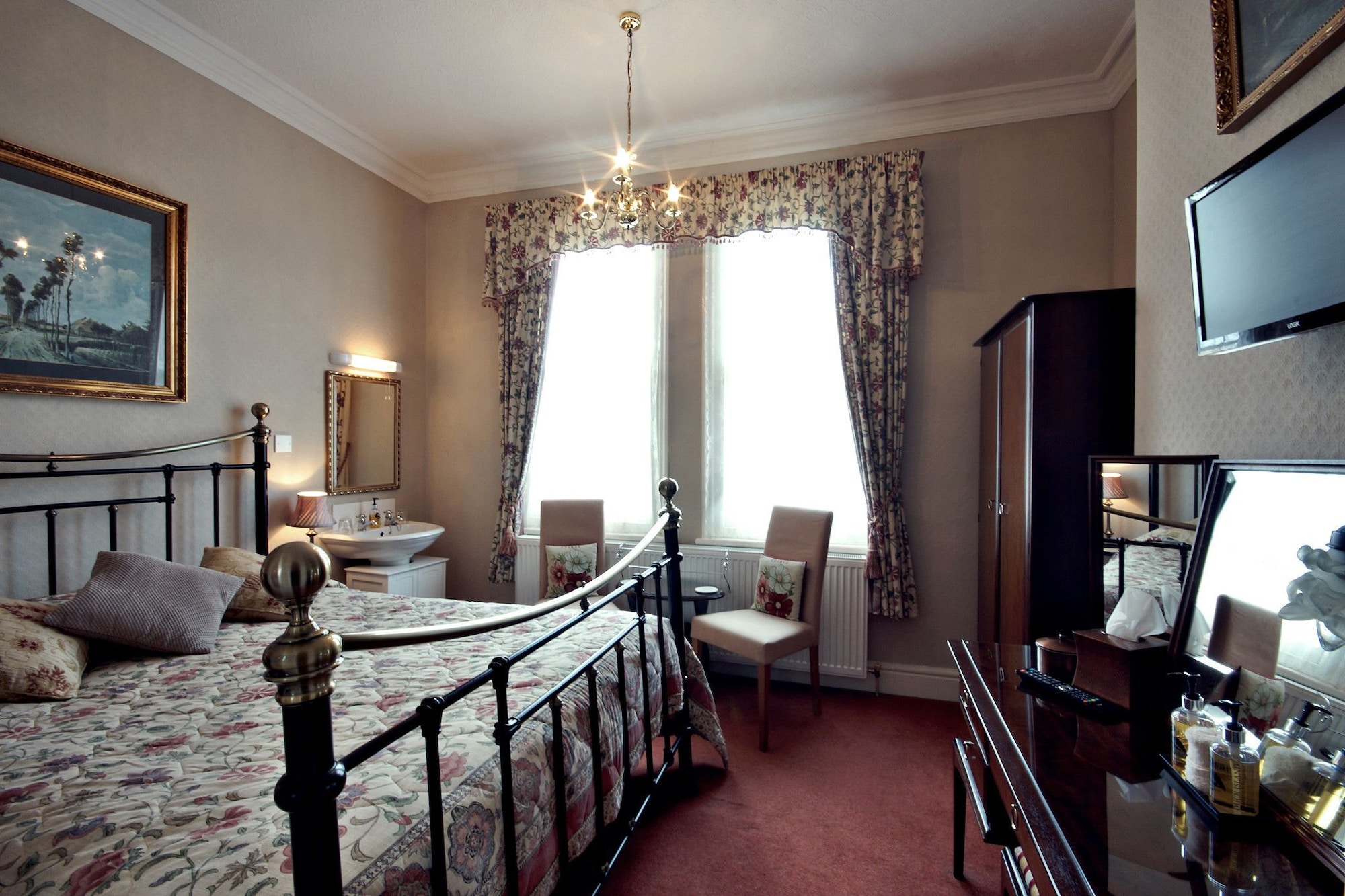 Room, Double Bed