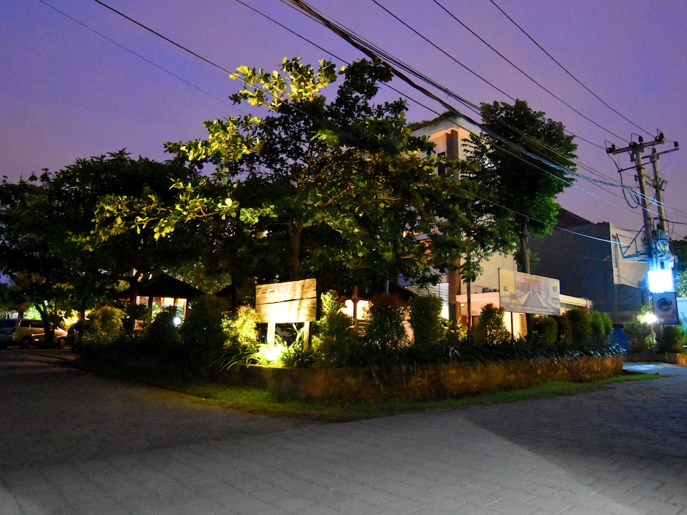 Ganga Hotel Apartments 9/55