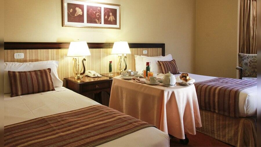 Standard, Double Bed, Side View
