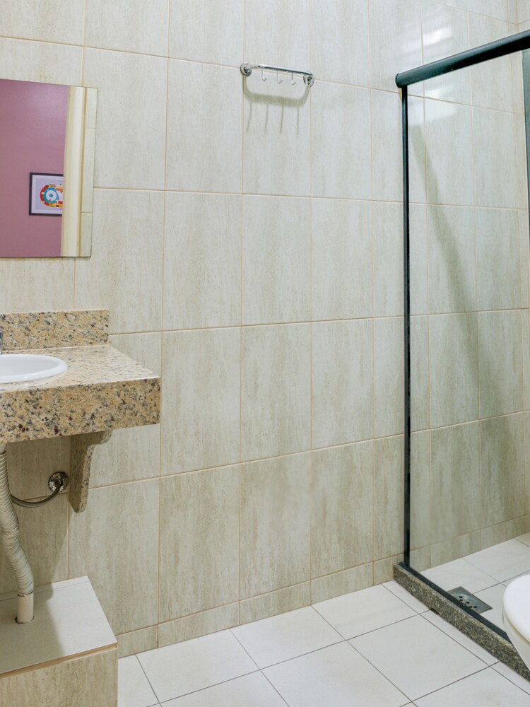 OYO Hotel Lindoia, Petropolis 30/33