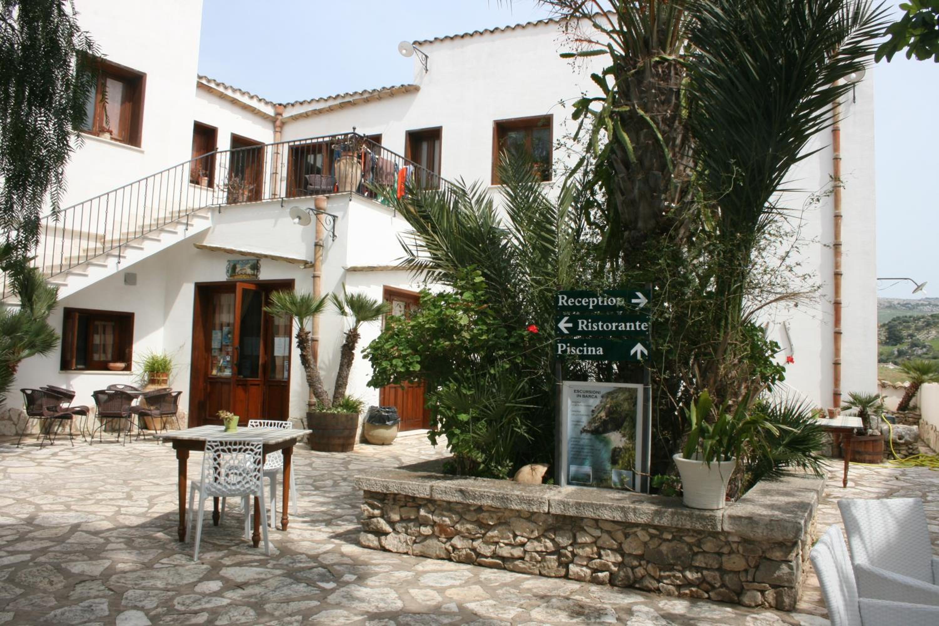 Hotel & Residence Il Cortile 4/50