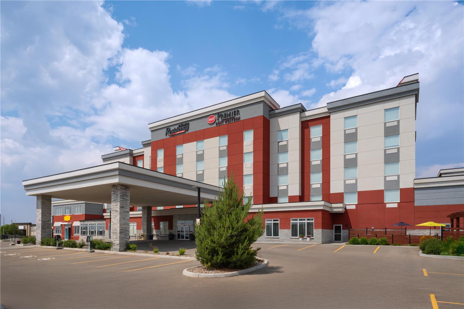 Best Western Premier Executive Residency Medicine Hat 2/22