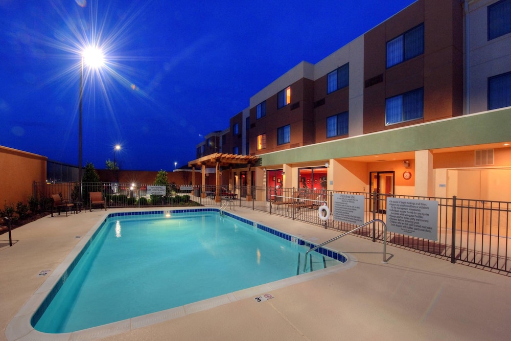 Courtyard Marriott Johnson City 1/59