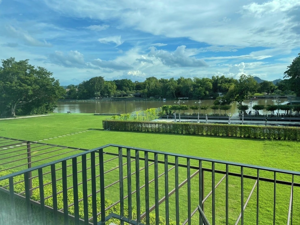 The Zeit River Kwai Resort Kanchanburi 41/57