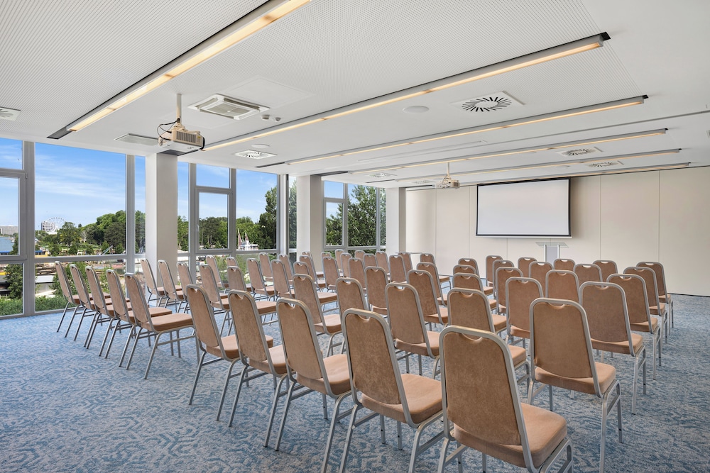 Hotel Yacht Wellness & Business 37/50