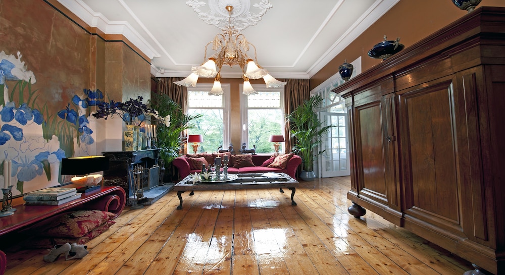 Breitner House 25/37