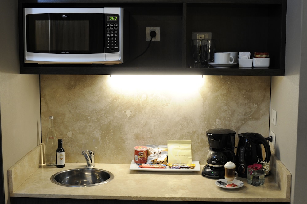 Urban Suites Recoleta Boutique Hotel 68/77