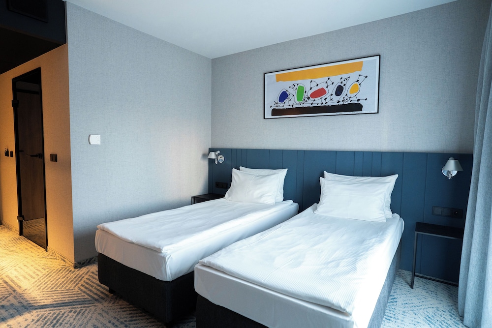 STANDARD, TWIN BEDS