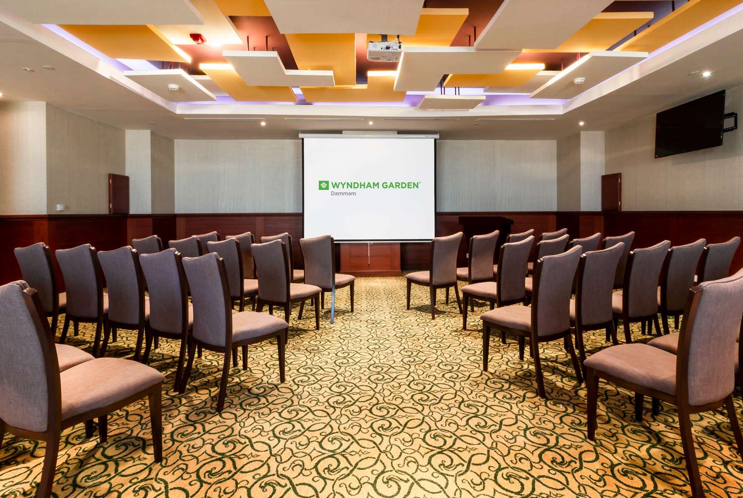 ويندام جاردن الدمام(Wyndham Garden Dammam Hotel) 54/58