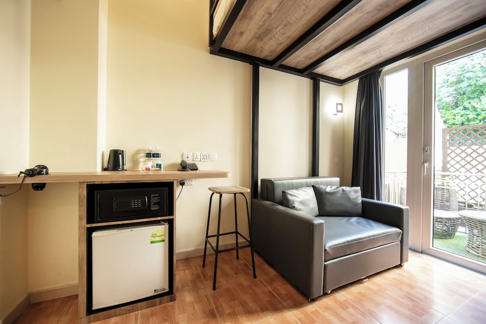 Fragrance Hotel - Balestier 52/64