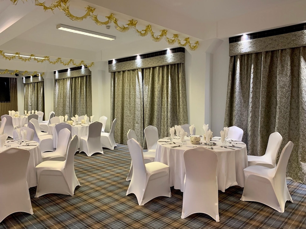 Carrbridge Hotel 28/32