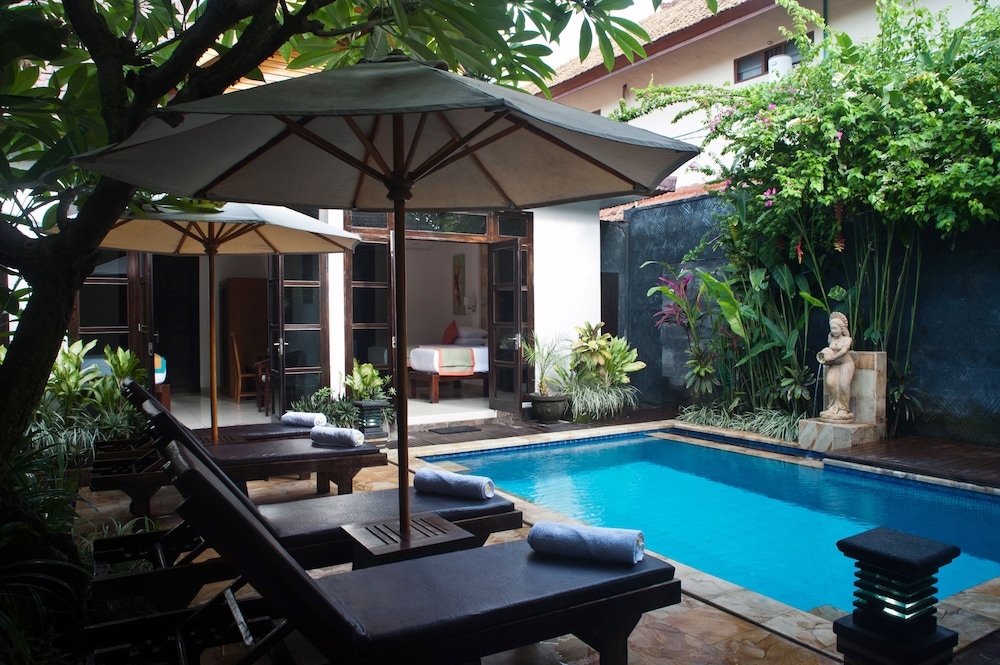 Villa Teman Lovina 31/35