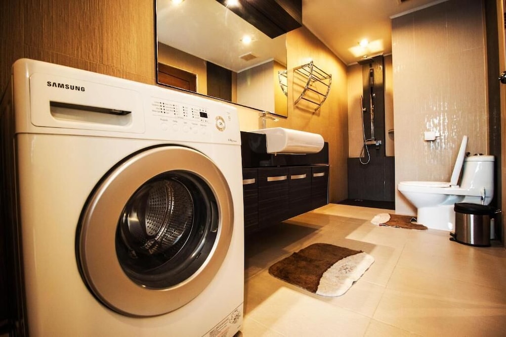 Hyde Park Residence By Pattaya Sunny Rentals 12/23