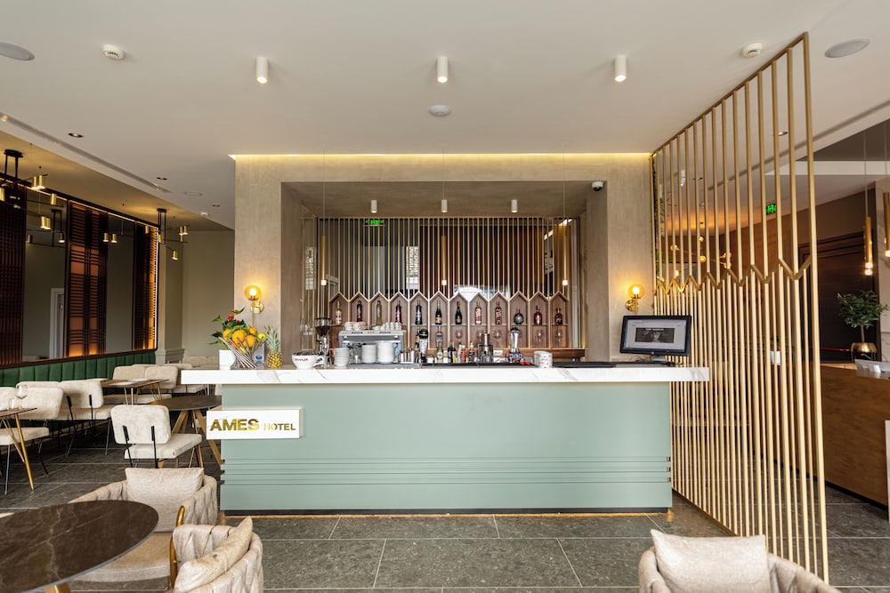 Ames Hotel & Spa 8/56