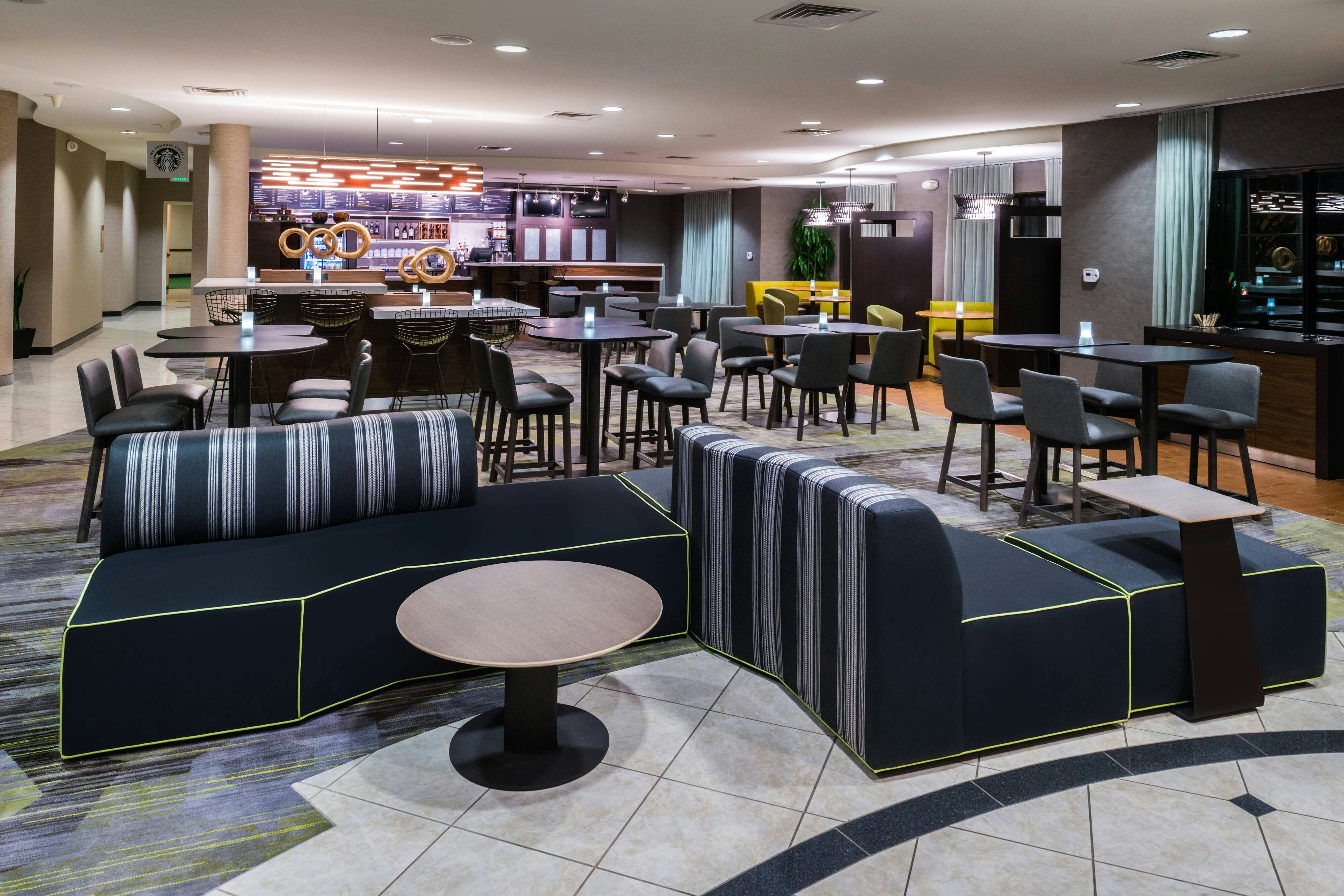 Courtyard By Marriott San Luis Obispo 13/25