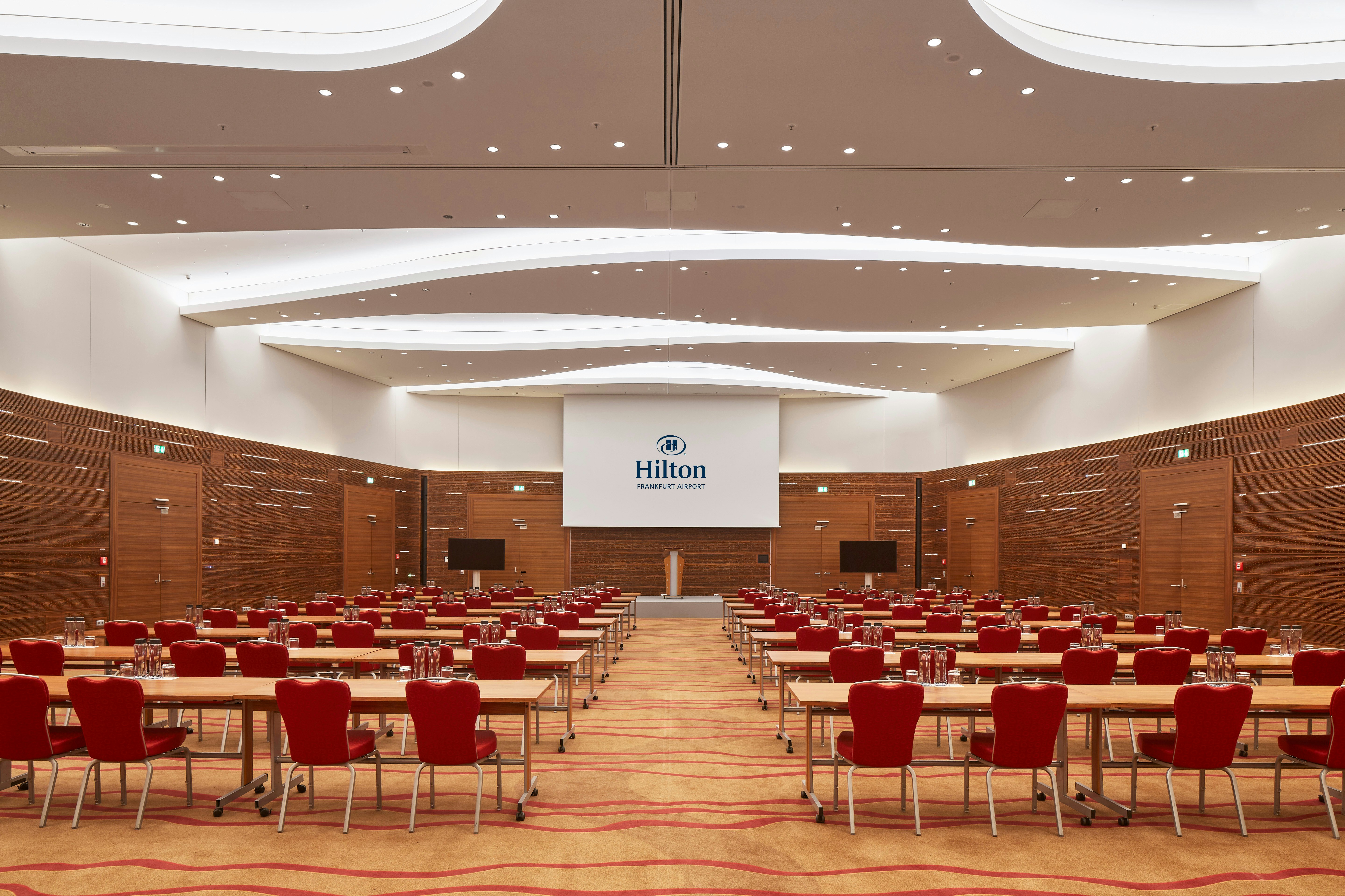 Hilton Frankfurt Airport 57/66