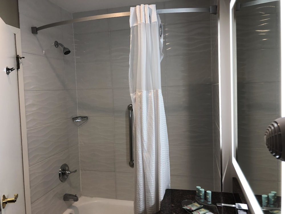 Best Western Fort Lee 9/20