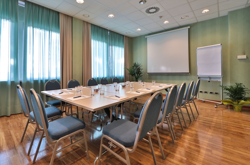 Best Western Hotel I Colli 37/42