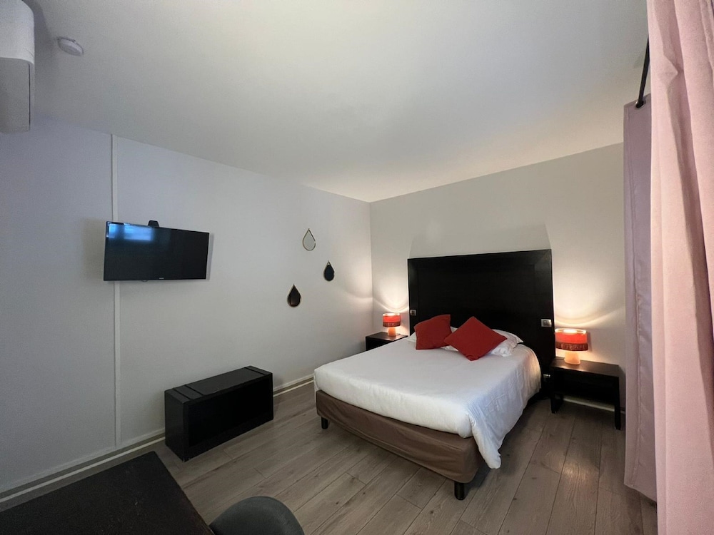 HOTEL SAINT-ROMAIN 8/58