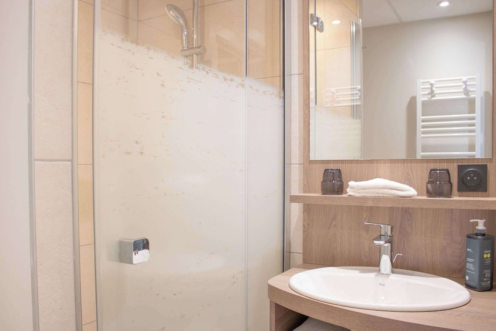 Brit Hotel Blois - Le Prema 45/50