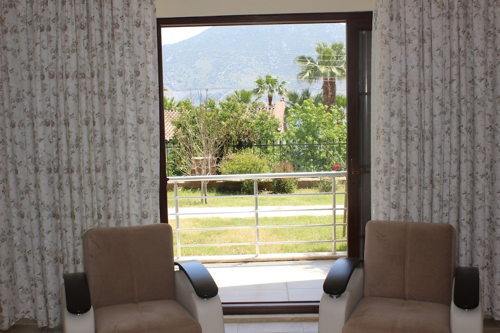 Portakal Hotel Selimiye 14/39