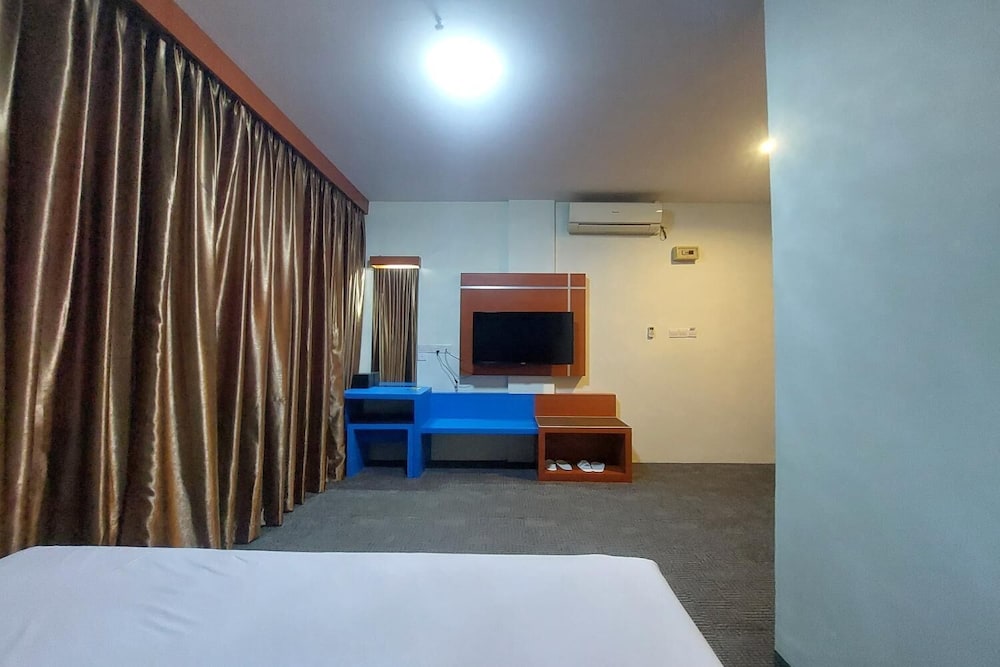 D'MERLION HOTEL 23/55
