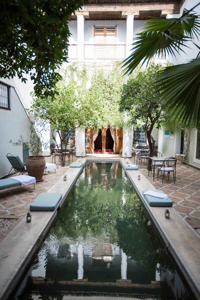 Riad Le Rihani 23/45