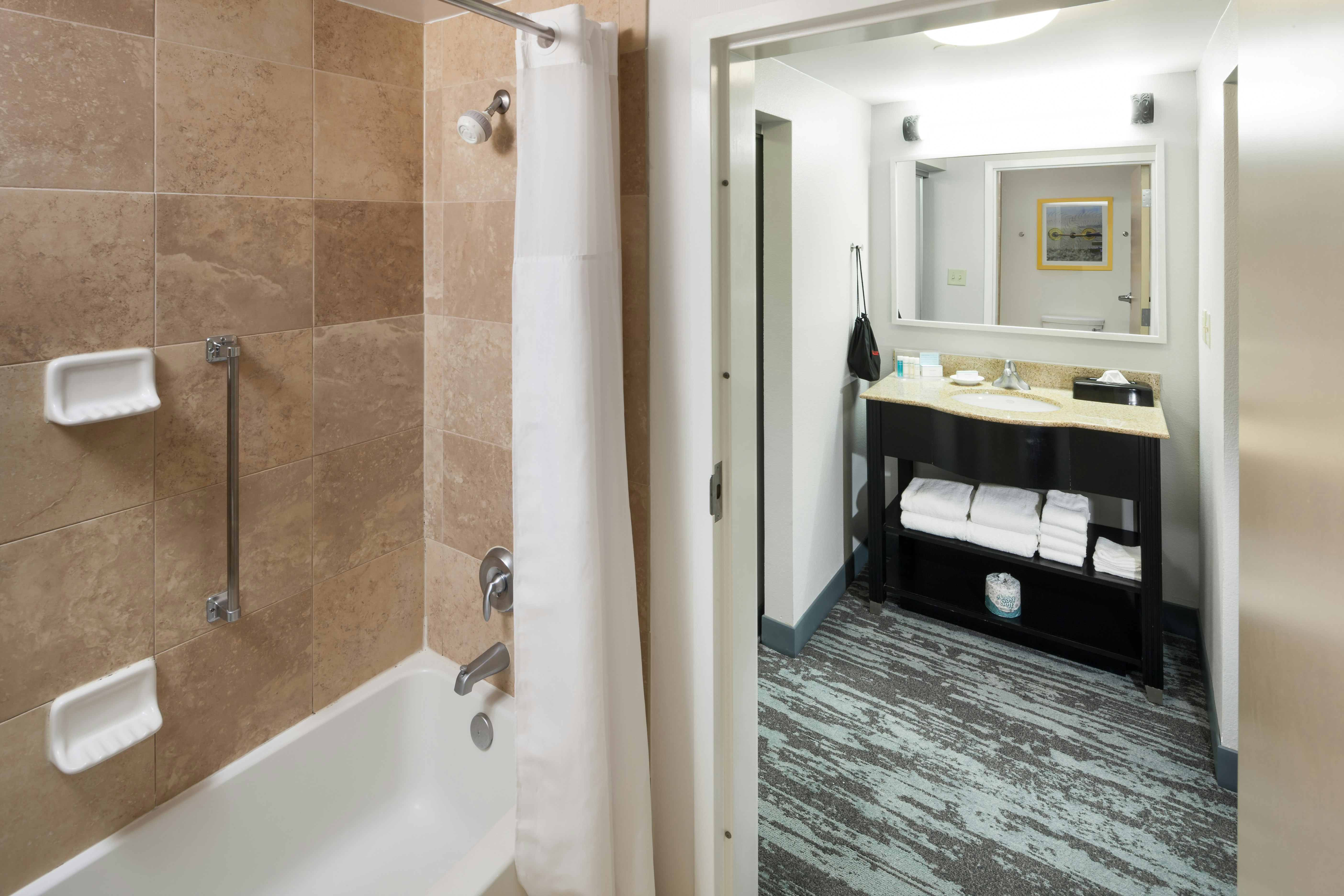 Hampton Inn And Suites Jackson 48/50