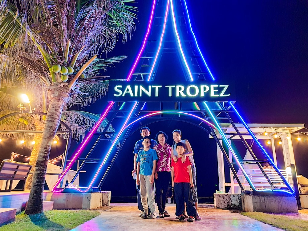 Saint Tropez Beach Resort Hotel 59/74