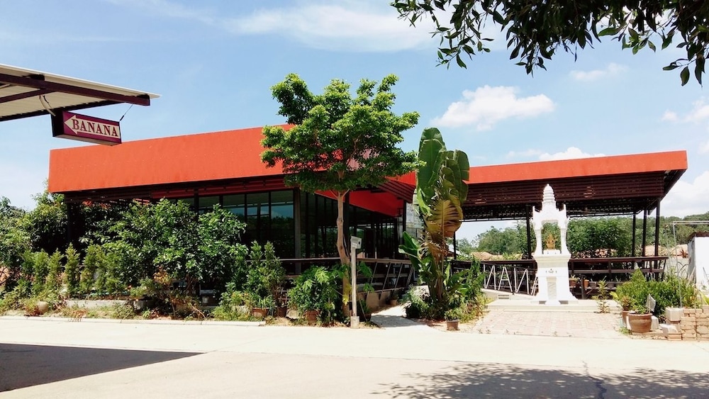 Banana Resort Sadao 1/50