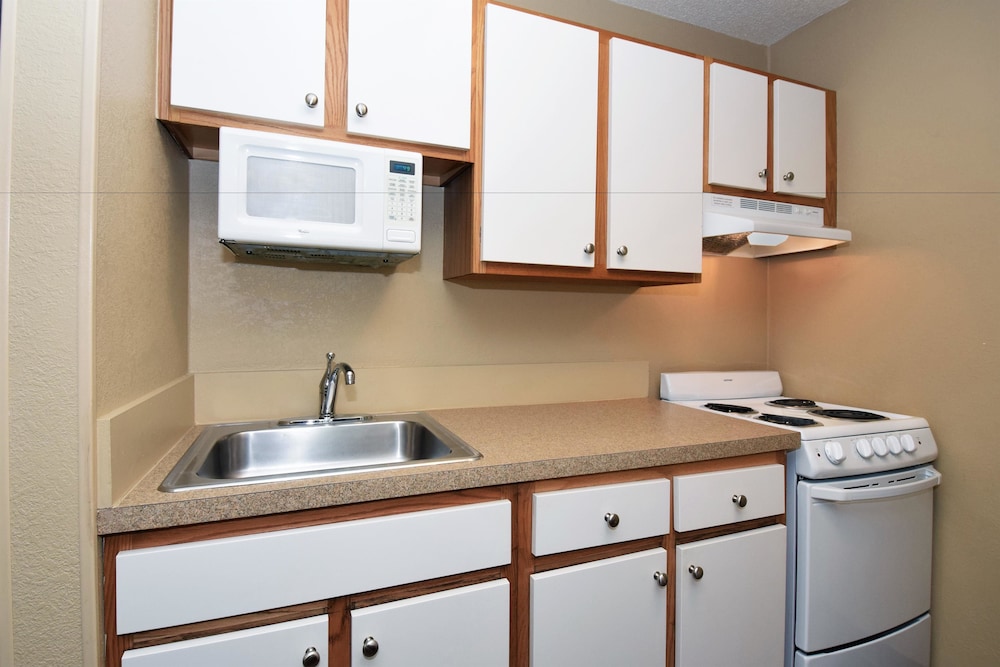 Extended Stay America - St. Louis - Earth City 36/62