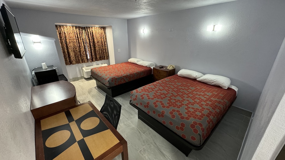 Classic Inn San Marcos, TX 17/60