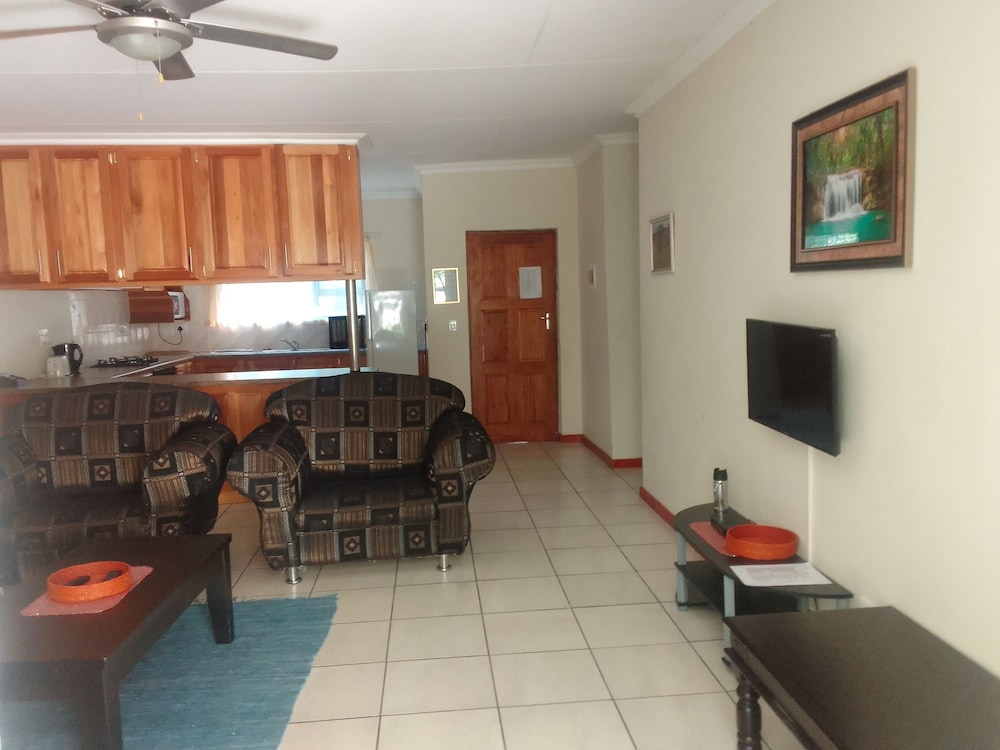Sand River Cottages 30/45