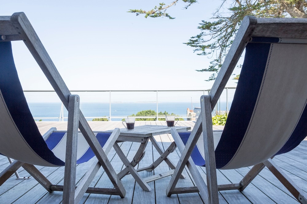 Hotel Les Costans the Originals Relais 17/50