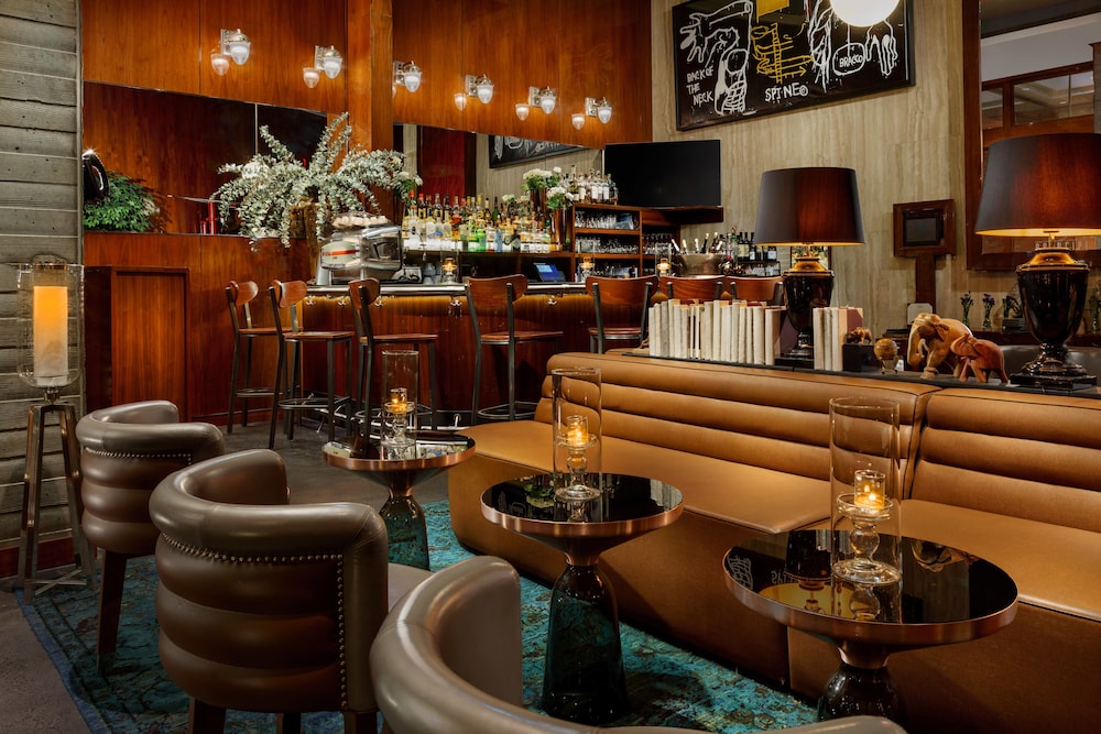 Hotel Hugo 46/51