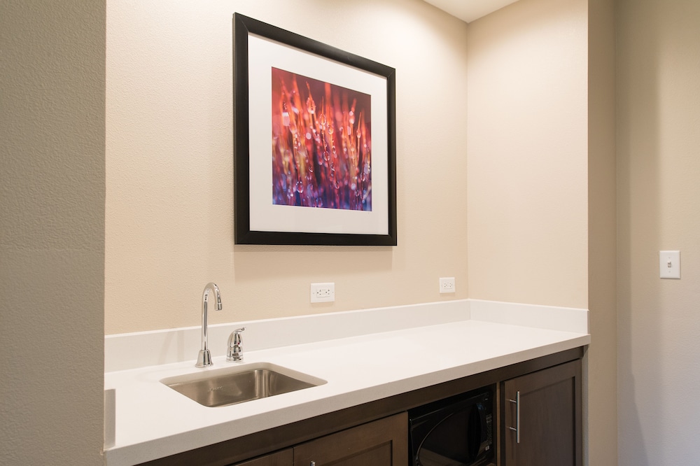 Hampton Inn Suites Lexington Sc 39/39