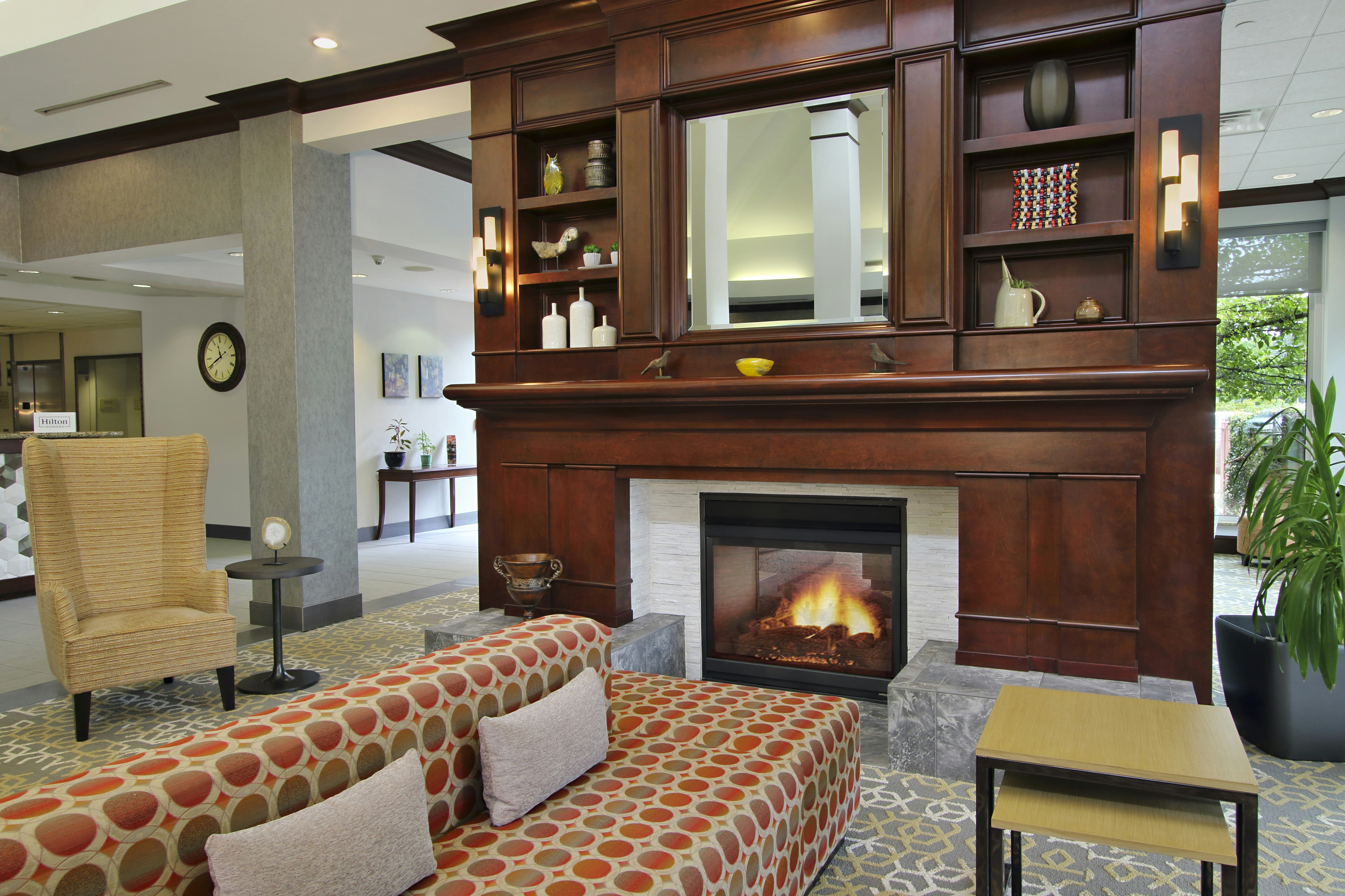 Hilton Garden Inn Sonoma County Airport 9/59