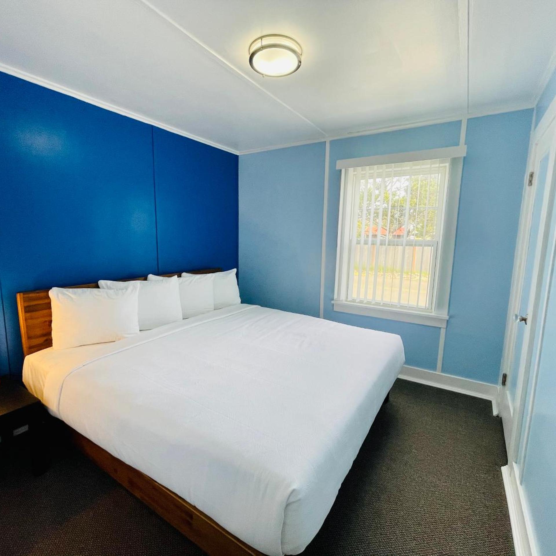 The Anchorage Motel 9/50