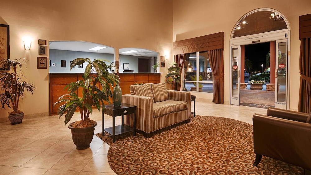 Best Western Plus Main Street Inn 29/38