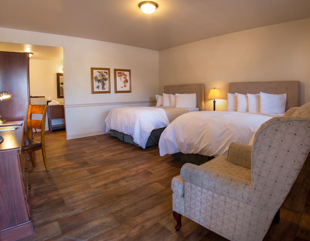 Wine Country Inn 12/43