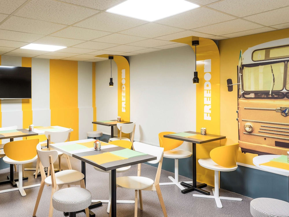 Ibis Styles Paris Jardin de la Villette 49/53