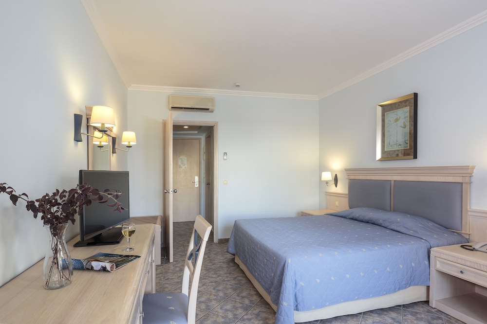 Lindos Princess Beach Resort & Spa 24/65