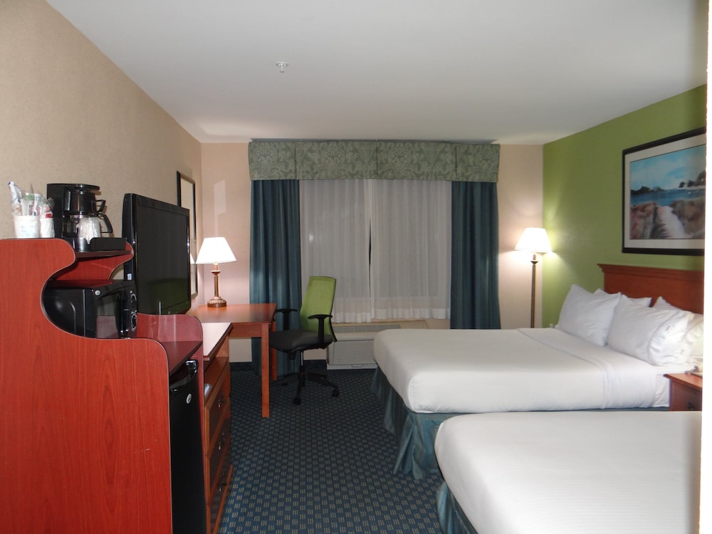 Holiday Inn Express Hotel And Suites Salisbury Delmar 27/68