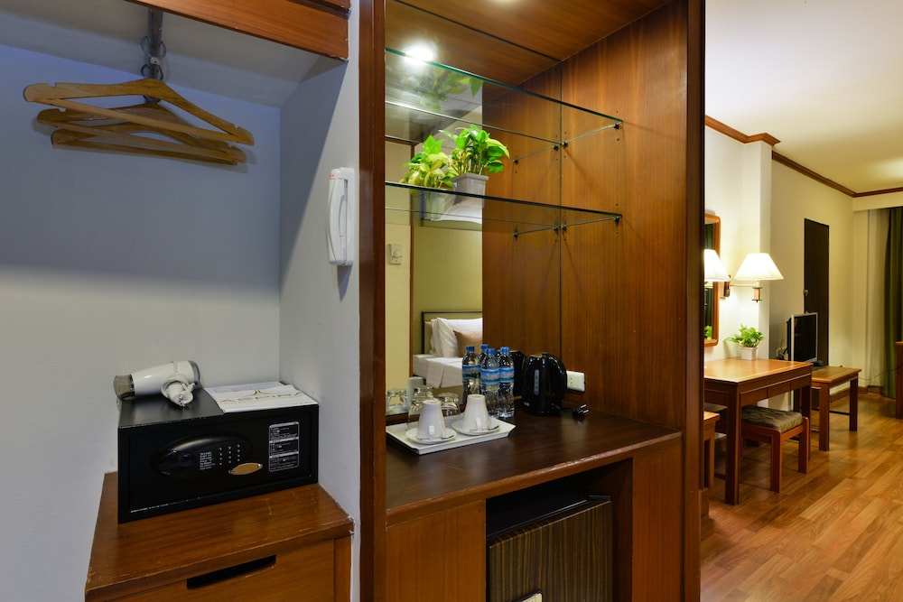 Arawana Regency Park Sukhumvit Ex Aspira Grand Regency Sukhumvit 66/73